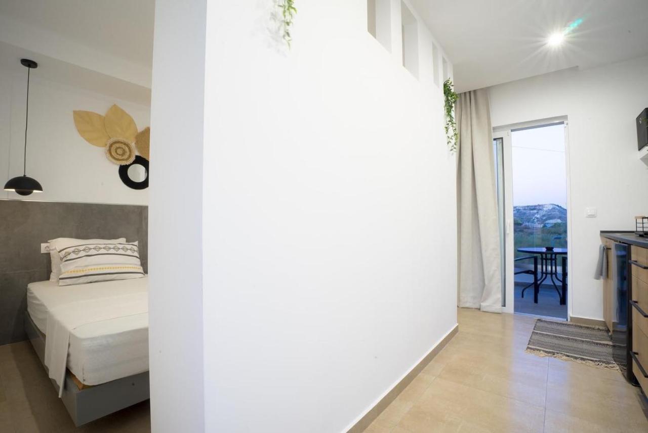Mousikorama Apartments Фалираки Екстериор снимка